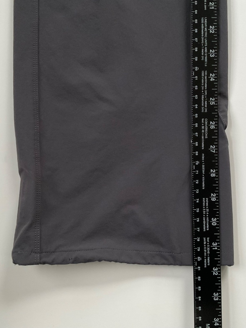 REI Co-op Women’s Activator Soft Shell Pants Sz 10 Gray Gorpcore Hiking Camping - Picture 5 of 9
